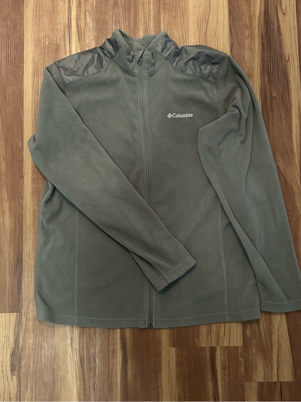 Columbia Women’s Grey Full-Zip Fleece Jacket